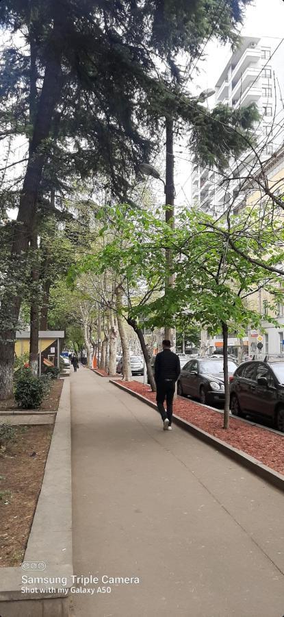 Comfy Apartment Tiflis Exterior foto