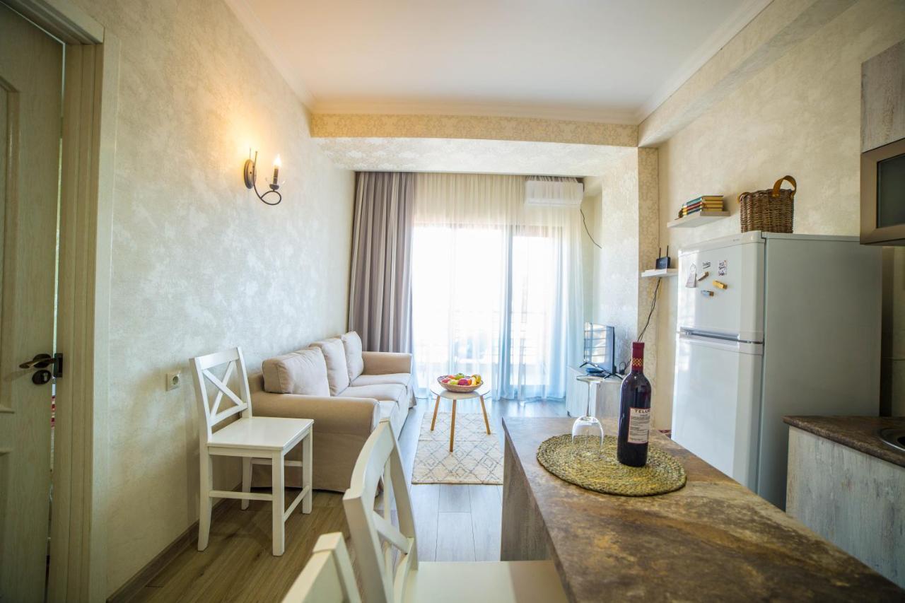 Comfy Apartment Tiflis Exterior foto